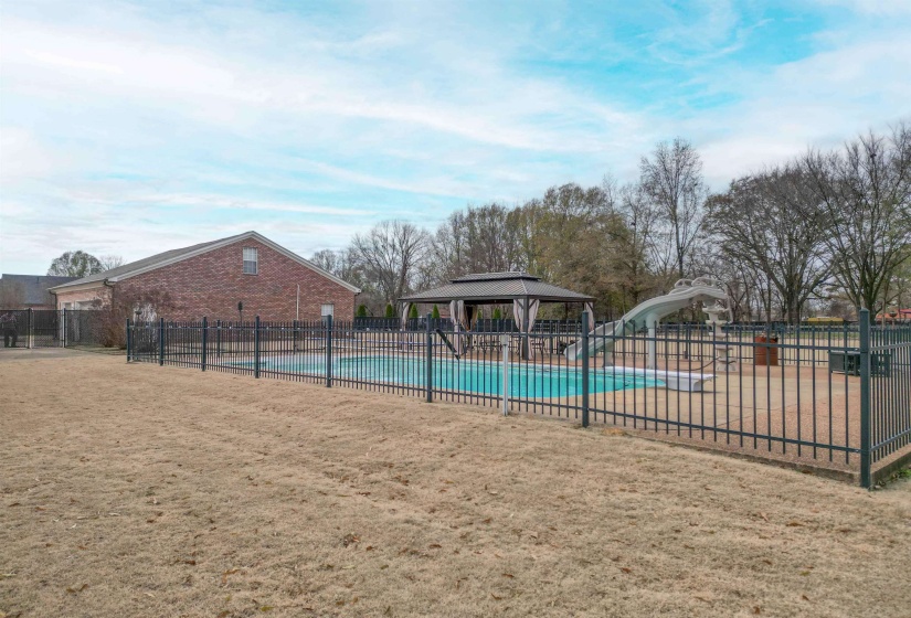 7365 OSBORN MEADOWS DR, Arlington, Tennessee 38002, 5 Bedrooms Bedrooms, 12 Rooms Rooms,3.1 BathroomsBathrooms,Residential,For Sale,OSBORN MEADOWS,10221181