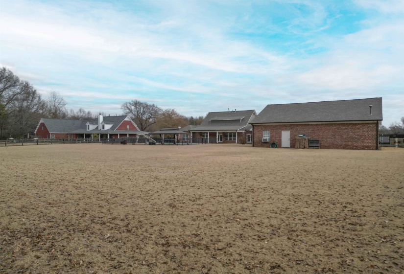 7365 OSBORN MEADOWS DR, Arlington, Tennessee 38002, 5 Bedrooms Bedrooms, 12 Rooms Rooms,3.1 BathroomsBathrooms,Residential,For Sale,OSBORN MEADOWS,10221181