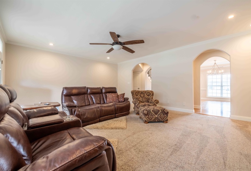 7365 OSBORN MEADOWS DR, Arlington, Tennessee 38002, 5 Bedrooms Bedrooms, 12 Rooms Rooms,3.1 BathroomsBathrooms,Residential,For Sale,OSBORN MEADOWS,10221181