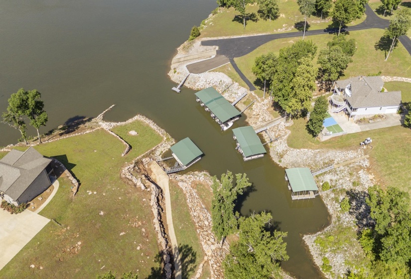 202 RIVERBEND LN, Bath Springs, Tennessee 38311, 4 Bedroom Bedrooms, 12 Room Rooms,3 BathroomBathrooms,Residential,For Sale,RIVERBEND,0,10221189