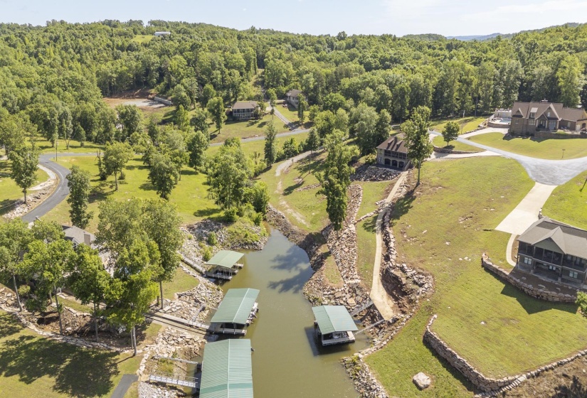202 RIVERBEND LN, Bath Springs, Tennessee 38311, 4 Bedroom Bedrooms, 12 Room Rooms,3 BathroomBathrooms,Residential,For Sale,RIVERBEND,0,10221189