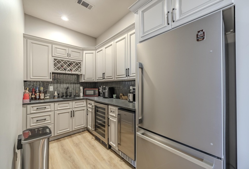 202 RIVERBEND LN, Bath Springs, Tennessee 38311, 4 Bedroom Bedrooms, 12 Room Rooms,3 BathroomBathrooms,Residential,For Sale,RIVERBEND,0,10221189