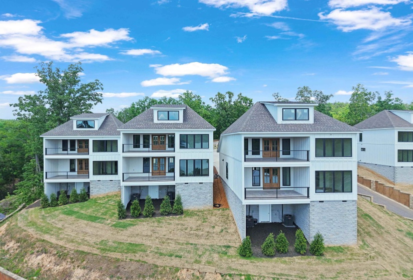 160 CARIBE ROYALE PT, Savannah, Tennessee 38372, 5 Bedrooms Bedrooms, 7 Rooms Rooms,4.1 BathroomsBathrooms,Residential,For Sale,CARIBE ROYALE,10221204