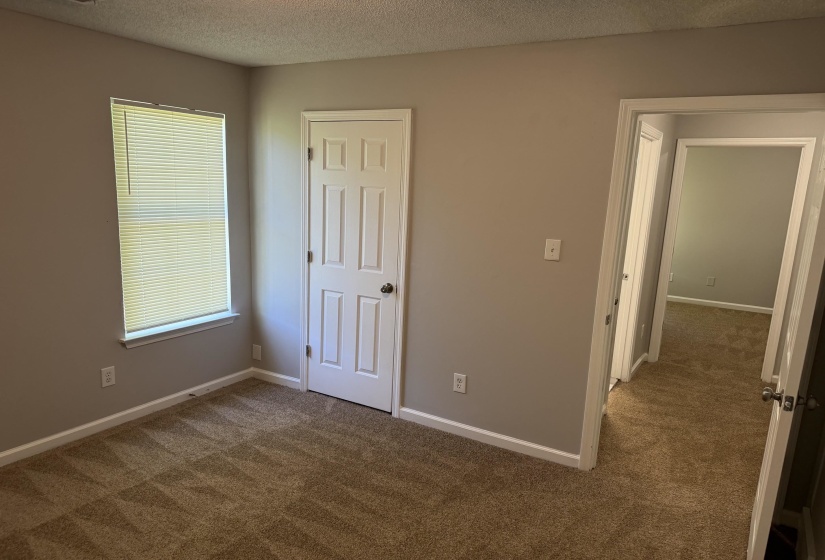 1841 BLACK BEAR CIR, Memphis, Tennessee 38016, 3 Bedroom Bedrooms, 6 Room Rooms,2.1 BathroomBathrooms,Residential,For Sale,BLACK BEAR,0,10221208
