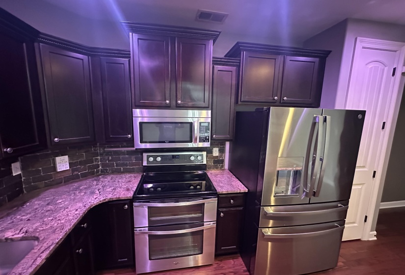 7303 WINTERBROOK LN, Memphis, Tennessee 38018, 3 Bedroom Bedrooms, 7 Room Rooms,3 BathroomBathrooms,Residential,For Sale,WINTERBROOK,0,10221210