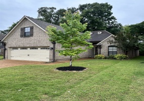 7303 WINTERBROOK LN, Memphis, Tennessee 38018, 3 Bedroom Bedrooms, 7 Room Rooms,3 BathroomBathrooms,Residential,For Sale,WINTERBROOK,0,10221210