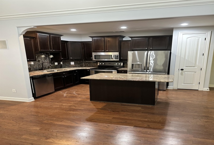 7303 WINTERBROOK LN, Memphis, Tennessee 38018, 3 Bedroom Bedrooms, 7 Room Rooms,3 BathroomBathrooms,Residential,For Sale,WINTERBROOK,0,10221210