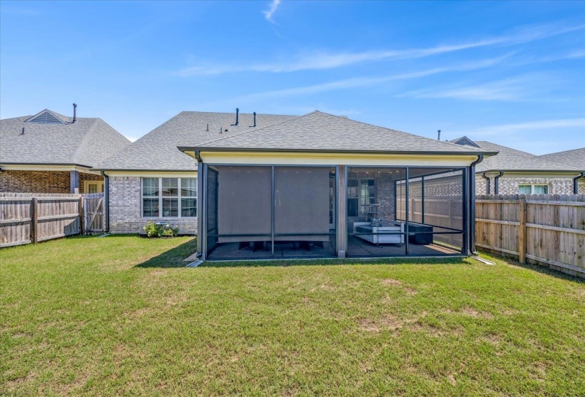 130 BRIAR HOLLOW LN, Oakland, Tennessee 38060, 3 Bedrooms Bedrooms, 6 Rooms Rooms,2 BathroomsBathrooms,Residential,For Sale,BRIAR HOLLOW,10221212