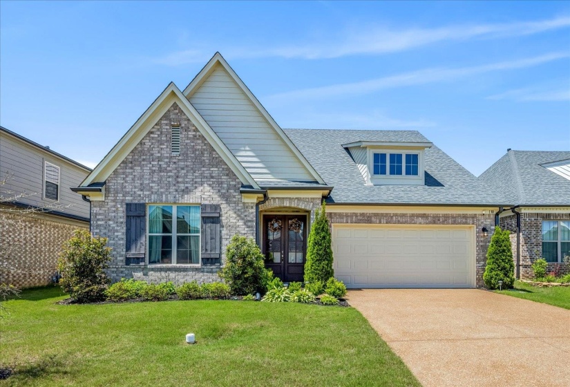 130 BRIAR HOLLOW LN, Oakland, Tennessee 38060, 3 Bedrooms Bedrooms, 6 Rooms Rooms,2 BathroomsBathrooms,Residential,For Sale,BRIAR HOLLOW,10221212