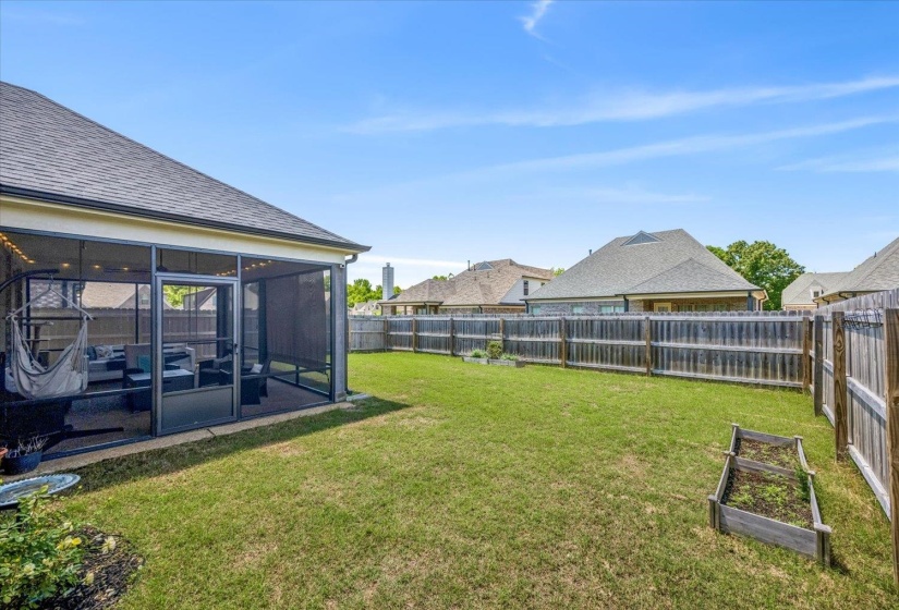 130 BRIAR HOLLOW LN, Oakland, Tennessee 38060, 3 Bedrooms Bedrooms, 6 Rooms Rooms,2 BathroomsBathrooms,Residential,For Sale,BRIAR HOLLOW,10221212