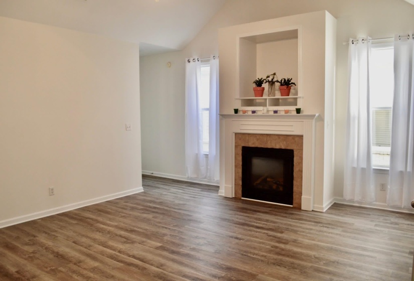 1339 HARBOR PARK DR, Memphis, Tennessee 38103, 3 Bedrooms Bedrooms, 5 Rooms Rooms,2 BathroomsBathrooms,Rental Properties,For Sale,HARBOR PARK,10221220