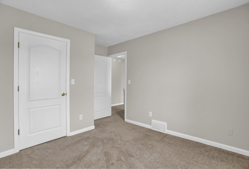 1868 HELMSLEY CV, Unincorporated, Tennessee 38016, 4 Bedrooms Bedrooms, 7 Rooms Rooms,2.1 BathroomsBathrooms,Residential,For Sale,HELMSLEY,10210855