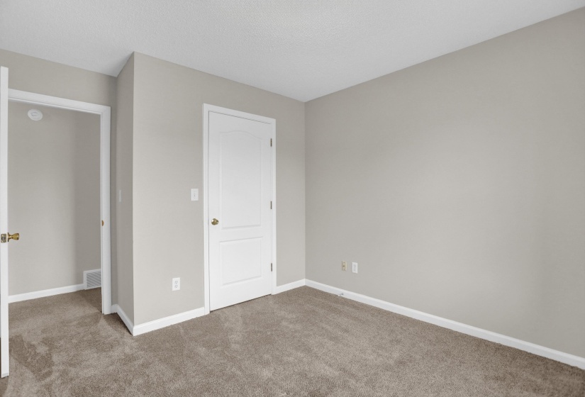 1868 HELMSLEY CV, Unincorporated, Tennessee 38016, 4 Bedrooms Bedrooms, 7 Rooms Rooms,2.1 BathroomsBathrooms,Residential,For Sale,HELMSLEY,10210855