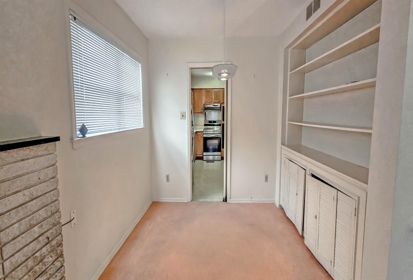 1794 GLENVIEW AVE, Memphis, Tennessee 38114, 3 Bedrooms Bedrooms, 6 Rooms Rooms,2 BathroomsBathrooms,Residential,For Sale,GLENVIEW,10221215