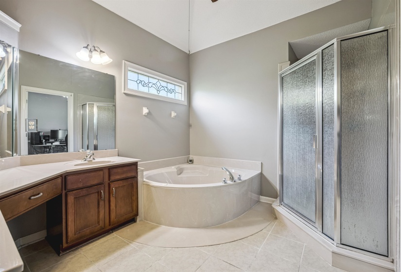 12215 CHAPEL MEADOW LN, Arlington, Tennessee 38002, 4 Bedrooms Bedrooms, 10 Rooms Rooms,2.1 BathroomsBathrooms,Residential,For Sale,CHAPEL MEADOW,10221217