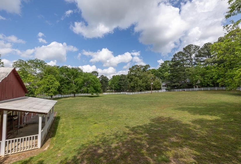8643 POPLAR PIKE, Germantown, Tennessee 38138, 5 Bedrooms Bedrooms, 11 Rooms Rooms,3 BathroomsBathrooms,Residential,For Sale,POPLAR,10221221