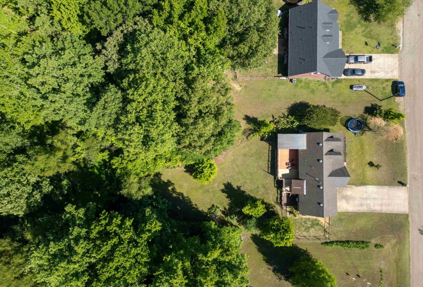 323 LAXTON LN, Munford, Tennessee 38058, 4 Bedrooms Bedrooms, 7 Rooms Rooms,3 BathroomsBathrooms,Residential,For Sale,LAXTON,10221229