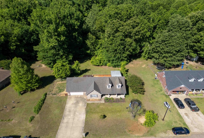 323 LAXTON LN, Munford, Tennessee 38058, 4 Bedrooms Bedrooms, 7 Rooms Rooms,3 BathroomsBathrooms,Residential,For Sale,LAXTON,10221229