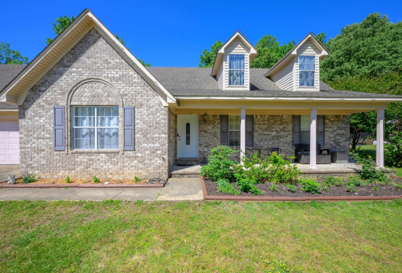 323 LAXTON LN, Munford, Tennessee 38058, 4 Bedrooms Bedrooms, 7 Rooms Rooms,3 BathroomsBathrooms,Residential,For Sale,LAXTON,10221229