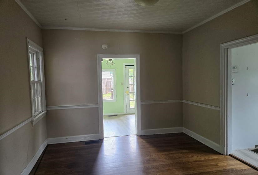 736 HOLLY ST, Memphis, Tennessee 38112, 3 Bedroom Bedrooms, 6 Room Rooms,1 BathroomBathrooms,Residential,For Sale,HOLLY,0,10221235