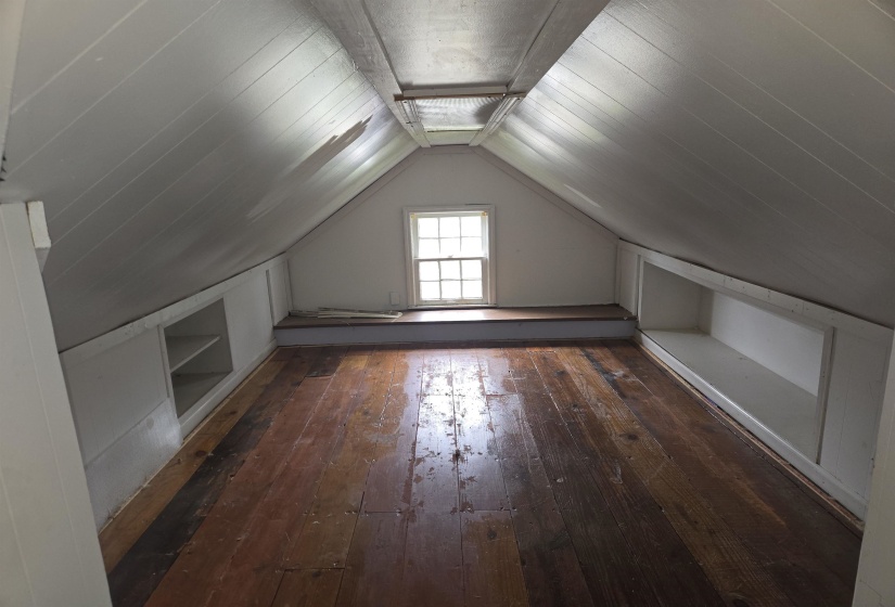 736 HOLLY ST, Memphis, Tennessee 38112, 3 Bedroom Bedrooms, 6 Room Rooms,1 BathroomBathrooms,Residential,For Sale,HOLLY,0,10221235