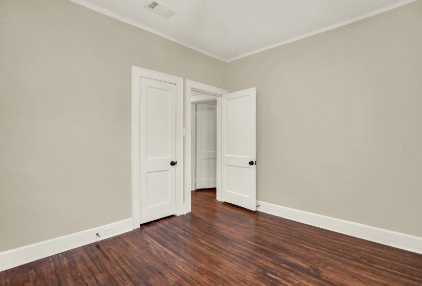 1253 BARKSDALE ST, Memphis, Tennessee 38114, 3 Bedrooms Bedrooms, 6 Rooms Rooms,2 BathroomsBathrooms,Residential,For Sale,BARKSDALE,10221239