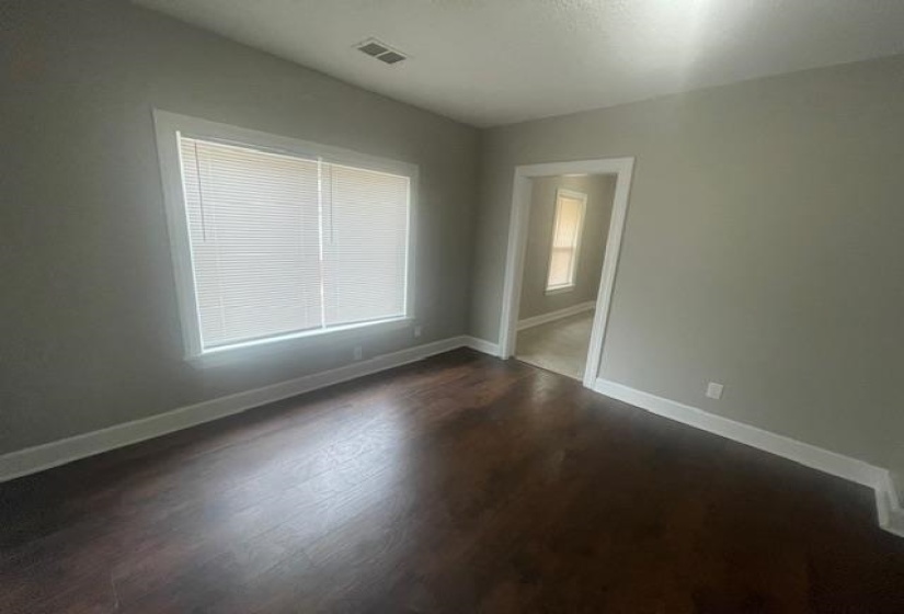 1778 EVELYN AVE, Memphis, Tennessee 38114-1612, 3 Bedroom Bedrooms, 7 Room Rooms,2 BathroomBathrooms,Rental Properties,For Sale,EVELYN,0,10221253