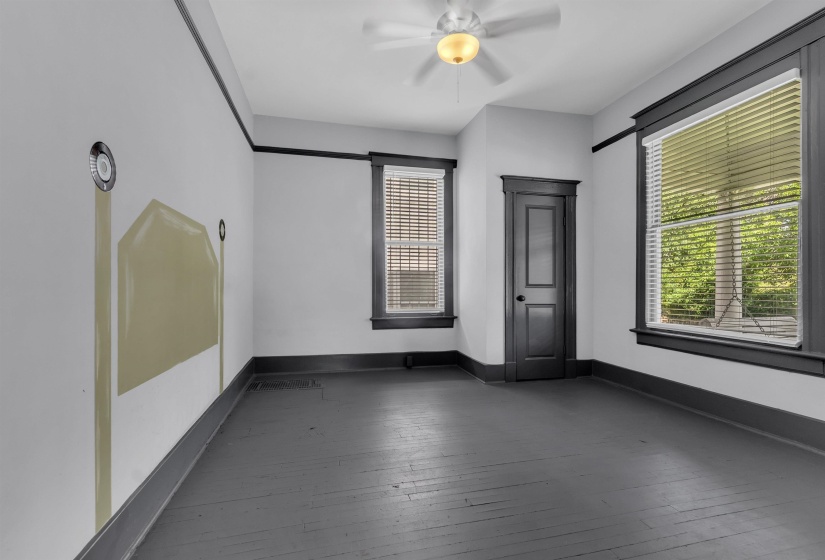 1577 COURT AVE, Memphis, Tennessee 38104, 0 , 0 ,0,Multi-family,For Sale,COURT,0,10221256