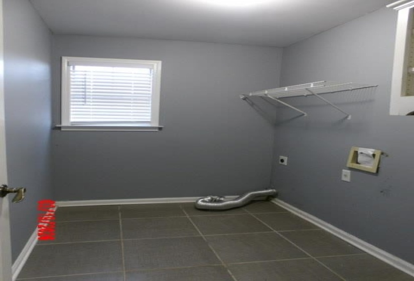 8275 CYPRESS BEND CV, Unincorporated, Tennessee 38125, 4 Bedrooms Bedrooms, 7 Rooms Rooms,2.1 BathroomsBathrooms,Residential,For Sale,CYPRESS BEND,10217209