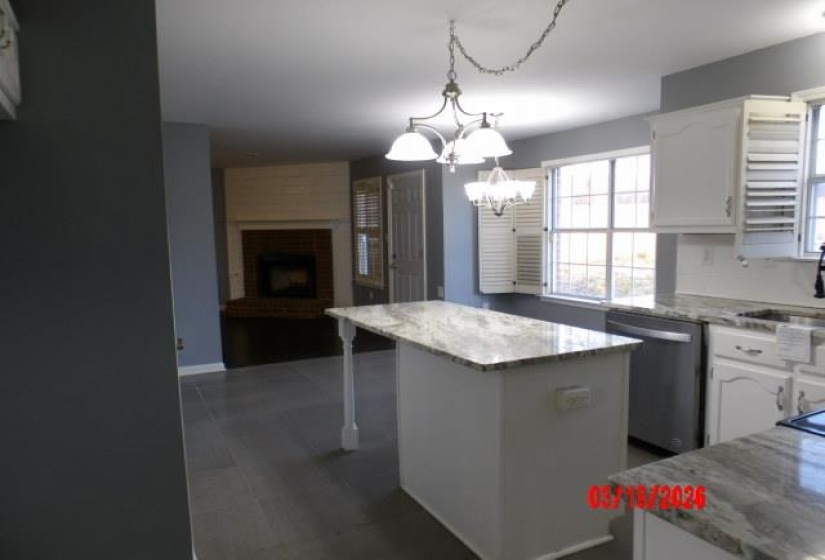 8275 CYPRESS BEND CV, Unincorporated, Tennessee 38125, 4 Bedrooms Bedrooms, 7 Rooms Rooms,2.1 BathroomsBathrooms,Residential,For Sale,CYPRESS BEND,10217209