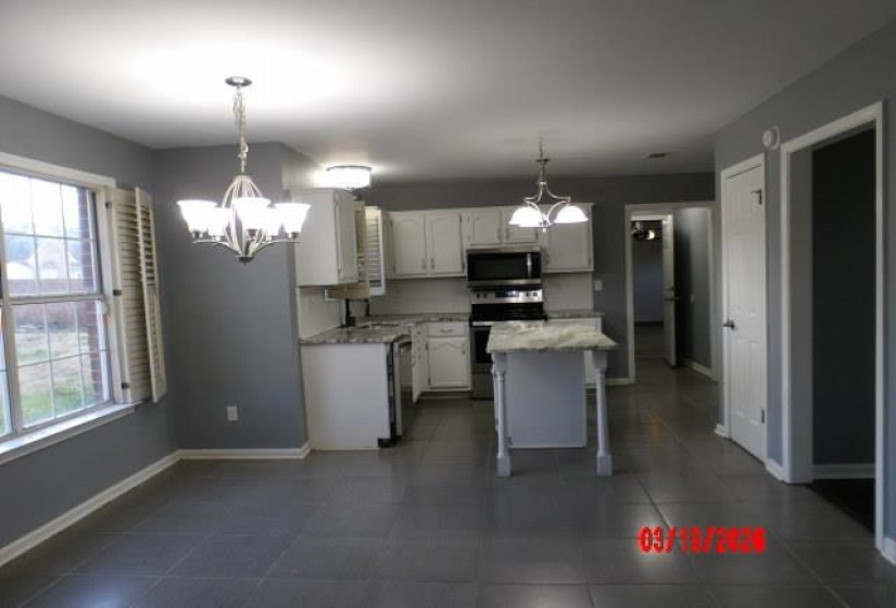 8275 CYPRESS BEND CV, Unincorporated, Tennessee 38125, 4 Bedrooms Bedrooms, 7 Rooms Rooms,2.1 BathroomsBathrooms,Residential,For Sale,CYPRESS BEND,10217209