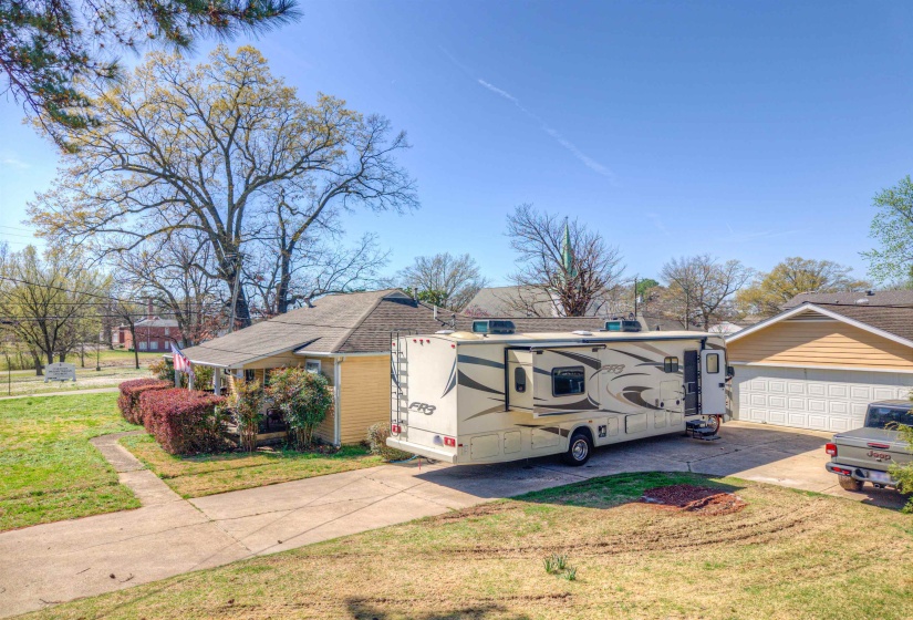 1089 SANGA RD, Memphis, Tennessee 38018, 3 Bedrooms Bedrooms, 7 Rooms Rooms,2 BathroomsBathrooms,Residential,For Sale,SANGA,10221248