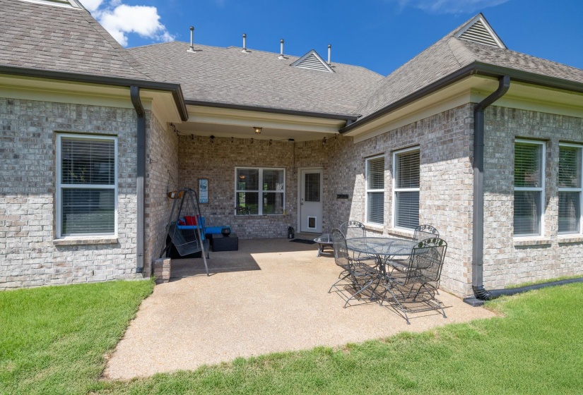 8777 BRUNSWICK FARMS DR, Bartlett, Tennessee 38002, 5 Bedroom Bedrooms, 8 Room Rooms,4 BathroomBathrooms,Residential,For Sale,BRUNSWICK FARMS,0,10221249