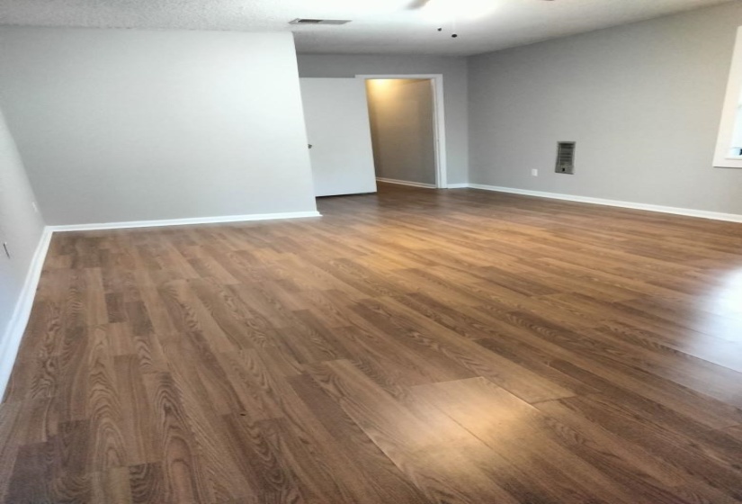 2797 MONTAGUE AVE, Memphis, Tennessee 38114, 3 Bedroom Bedrooms, 6 Room Rooms,2.2 BathroomBathrooms,Residential,For Sale,MONTAGUE,0,10221251