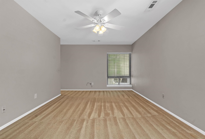 716 EVENTIDE DR, Memphis, Tennessee 38120, 4 Bedroom Bedrooms, 5 Room Rooms,2.1 BathroomBathrooms,Residential,For Sale,EVENTIDE,0,10221252