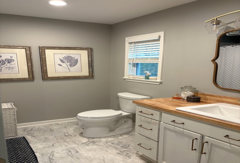 1660 RAILROAD DR, Somerville, Tennessee 38068, 3 Bedroom Bedrooms, 7 Room Rooms,1 BathroomBathrooms,Residential,For Sale,RAILROAD,0,10221255