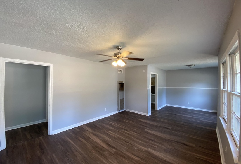 535 SHELBY DR, Memphis, Tennessee 38109, 3 Bedroom Bedrooms, 5 Room Rooms,1 BathroomBathrooms,Residential,For Sale,SHELBY,0,10221269