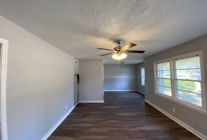 535 SHELBY DR, Memphis, Tennessee 38109, 3 Bedroom Bedrooms, 5 Room Rooms,1 BathroomBathrooms,Residential,For Sale,SHELBY,0,10221269