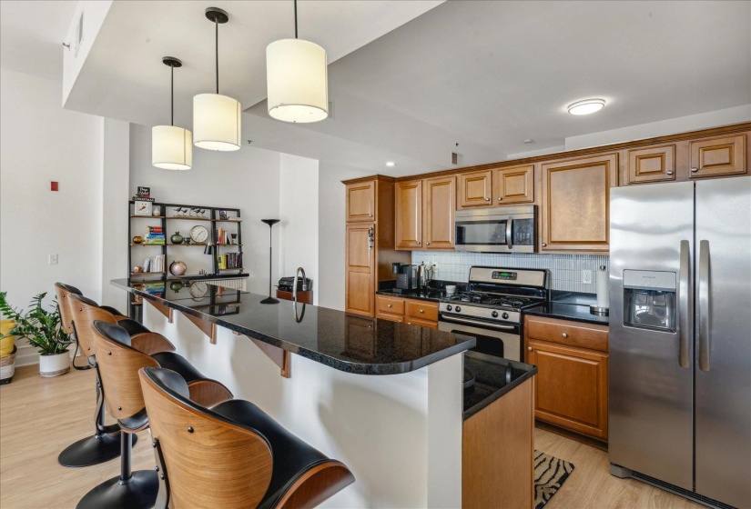 648 RIVERSIDE DR, Memphis, Tennessee 38103, 1 Bedroom Bedrooms, 3 Room Rooms,1 BathroomBathrooms,Residential,For Sale,RIVERSIDE,0,10221270