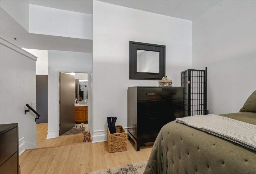 648 RIVERSIDE DR, Memphis, Tennessee 38103, 1 Bedroom Bedrooms, 3 Room Rooms,1 BathroomBathrooms,Residential,For Sale,RIVERSIDE,0,10221270