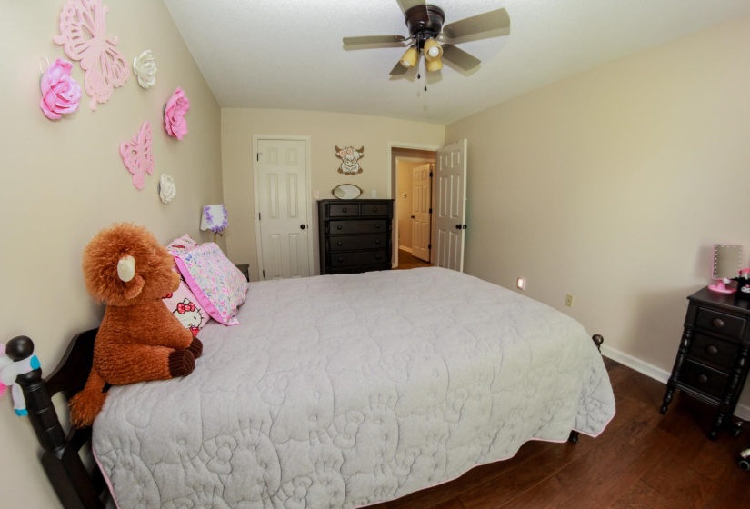 5035 LOOSAHATCHIE DR, Bartlett, Tennessee 38135, 4 Bedroom Bedrooms, 8 Room Rooms,2.1 BathroomBathrooms,Residential,For Sale,LOOSAHATCHIE,0,10221272