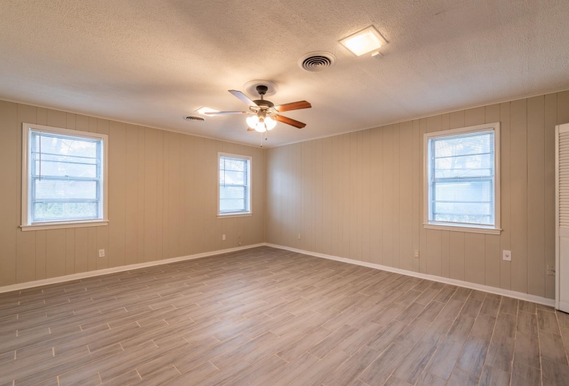 5121 GINGER CIR, Memphis, Tennessee 38118, 3 Bedrooms Bedrooms, 7 Rooms Rooms,1.1 BathroomsBathrooms,Rental Properties,For Sale,GINGER,10220372