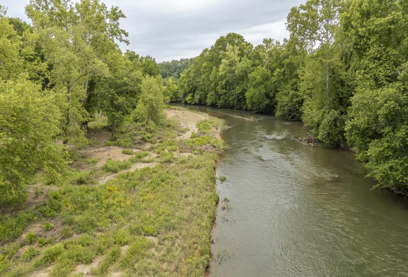BUFFALO RIVER RD, Waynesboro, Tennessee 38485, ,Land,For Sale,BUFFALO RIVER,10221310