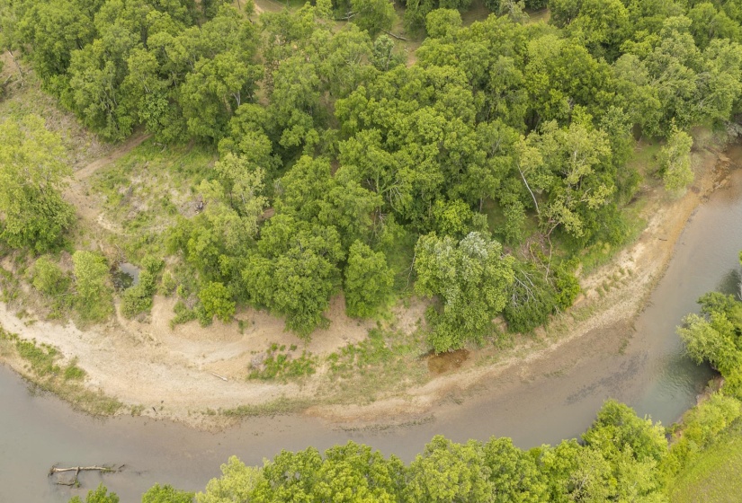 BUFFALO RIVER RD, Waynesboro, Tennessee 38485, ,Land,For Sale,BUFFALO RIVER,10221310