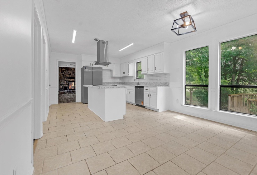9363 GLEN BIRNIE LN, Lakeland, Tennessee 38002, 4 Bedroom Bedrooms, 7 Room Rooms,3.1 BathroomBathrooms,Residential,For Sale,GLEN BIRNIE,0,10221291