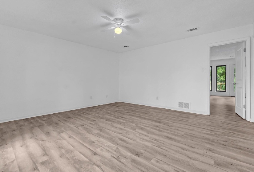 9363 GLEN BIRNIE LN, Lakeland, Tennessee 38002, 4 Bedroom Bedrooms, 7 Room Rooms,3.1 BathroomBathrooms,Residential,For Sale,GLEN BIRNIE,0,10221291