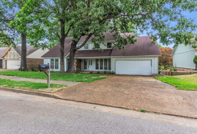 9363 GLEN BIRNIE LN, Lakeland, Tennessee 38002, 4 Bedroom Bedrooms, 7 Room Rooms,3.1 BathroomBathrooms,Residential,For Sale,GLEN BIRNIE,0,10221291