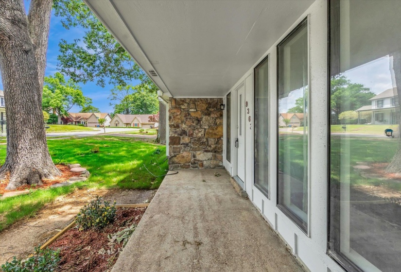 9363 GLEN BIRNIE LN, Lakeland, Tennessee 38002, 4 Bedroom Bedrooms, 7 Room Rooms,3.1 BathroomBathrooms,Residential,For Sale,GLEN BIRNIE,0,10221291