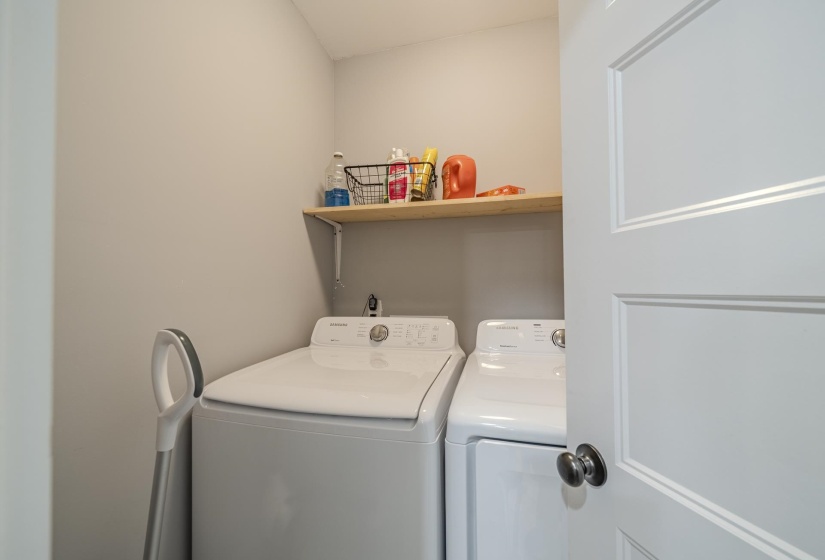 127 SYCAMORE ST, Adamsville, Tennessee 38310, 3 Bedrooms Bedrooms, 8 Rooms Rooms,2.1 BathroomsBathrooms,Residential,For Sale,SYCAMORE,10221303