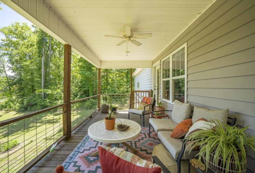 127 SYCAMORE ST, Adamsville, Tennessee 38310, 3 Bedrooms Bedrooms, 8 Rooms Rooms,2.1 BathroomsBathrooms,Residential,For Sale,SYCAMORE,10221303